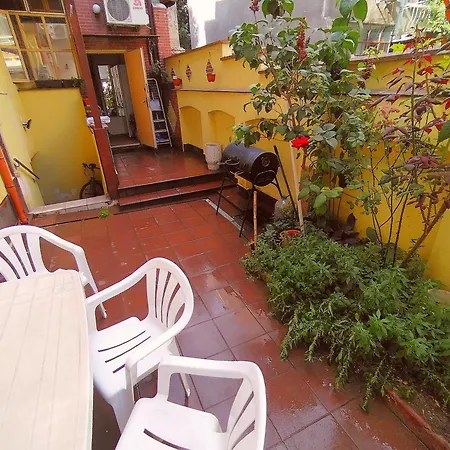 Apartment Garden Retreat Varna